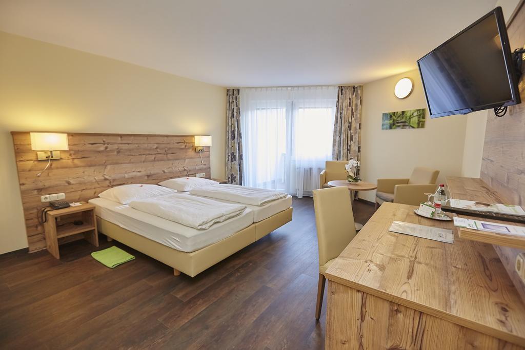 Hotel Roessle Trochtelfingen Εξωτερικό φωτογραφία